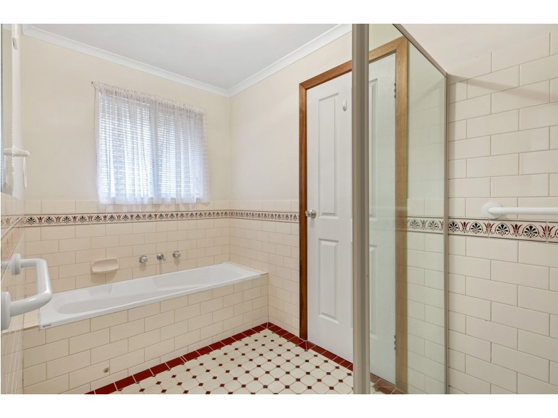 2/6 Hume Court, Woodcroft SA 5162