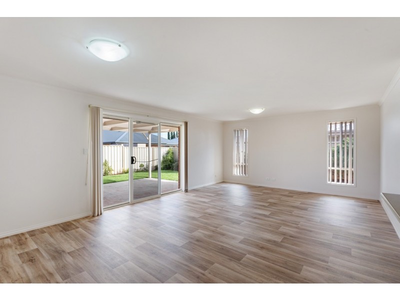 9 Killick Road, Seaford Meadows SA 5169