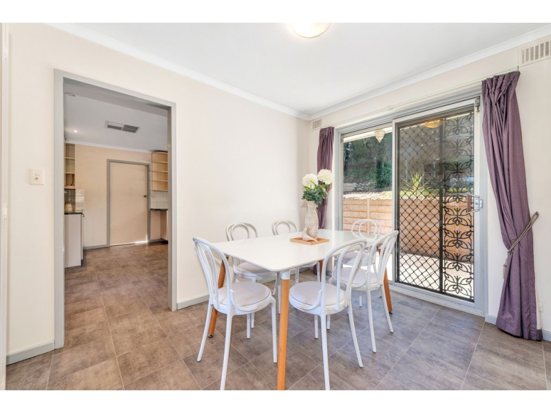 25 Alison Drive, Happy Valley SA 5159