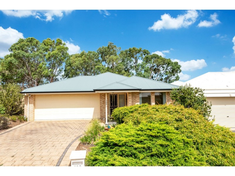 102 Coromandel Drive, Mccracken SA 5211
