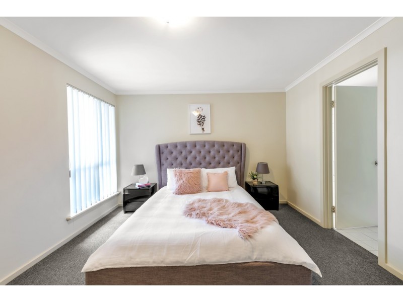 102 Coromandel Drive, Mccracken SA 5211