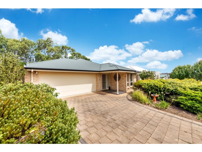 102 Coromandel Drive, Mccracken SA 5211