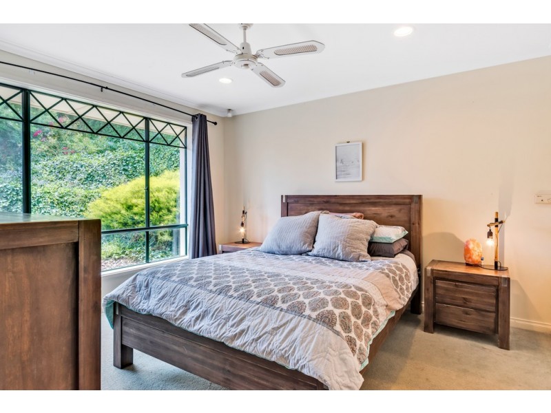 2 View Court, Happy Valley SA 5159