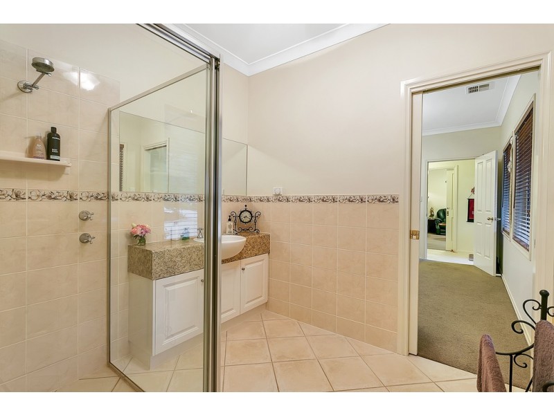 13 Scenic Court, Chandlers Hill SA 5159