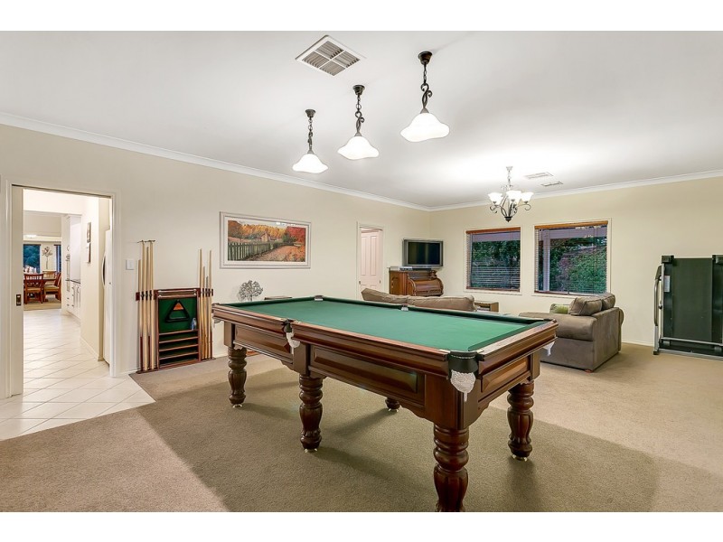 13 Scenic Court, Chandlers Hill SA 5159