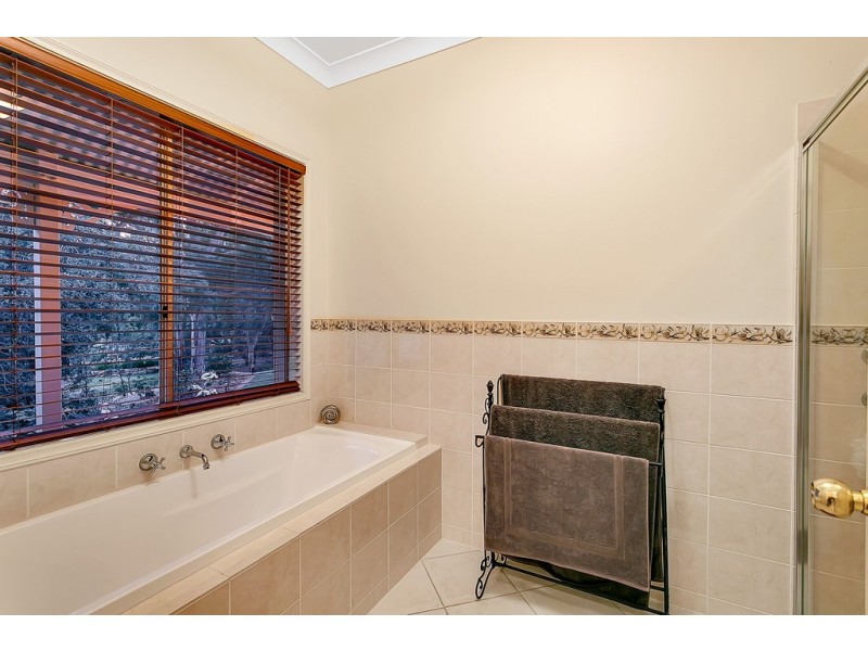 13 Scenic Court, Chandlers Hill SA 5159