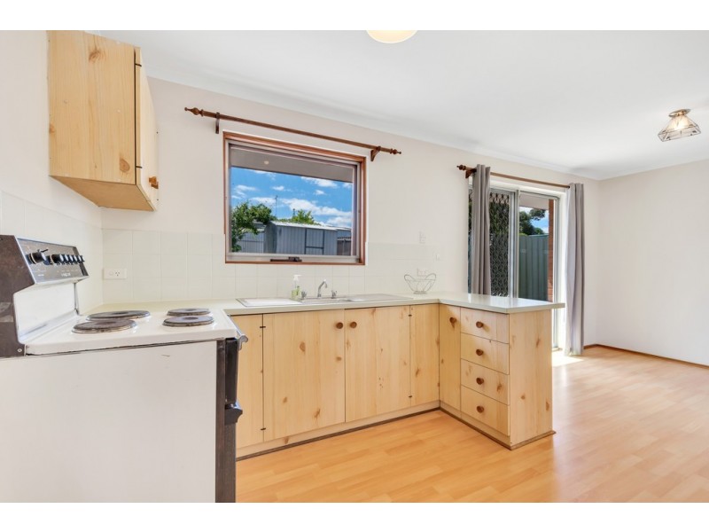 17 Idlewild Avenue, Aberfoyle Park SA 5159