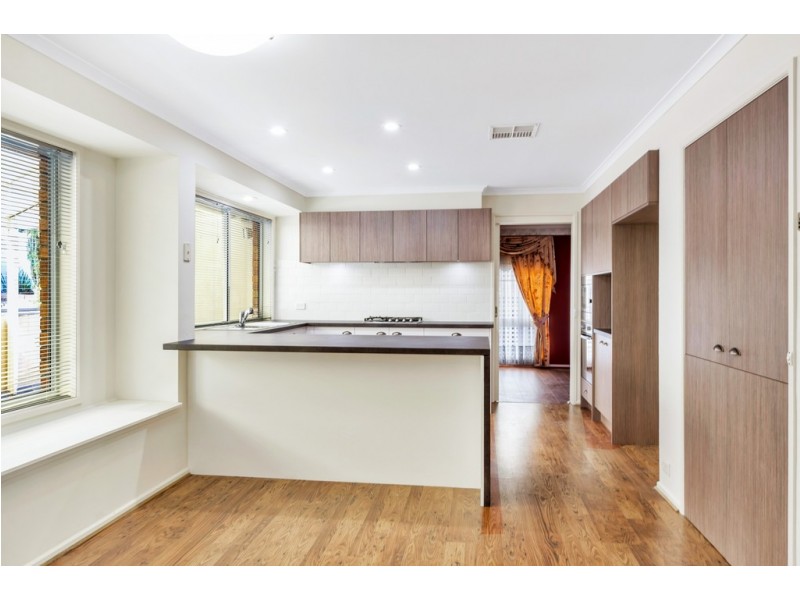 12 Panorama Drive, Aberfoyle Park SA 5159
