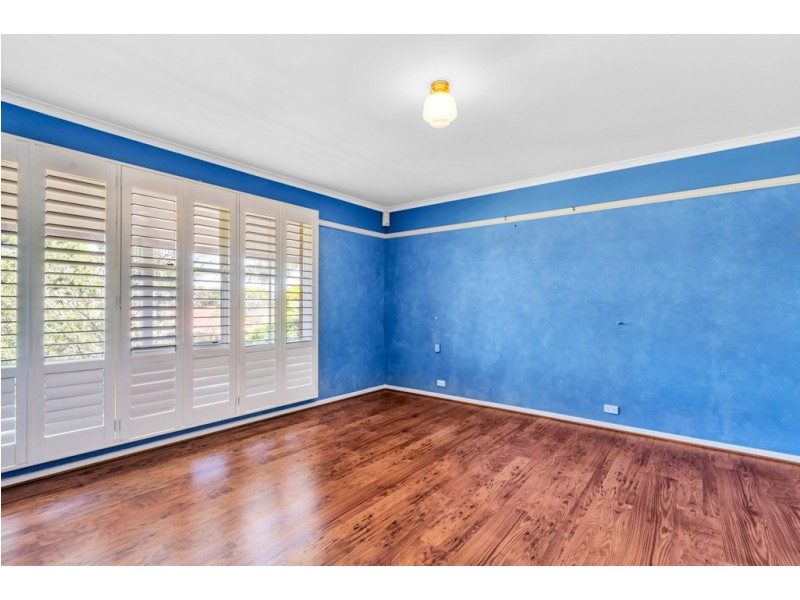 12 Panorama Drive, Aberfoyle Park SA 5159