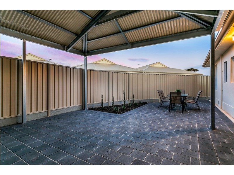 21d Barker Avenue, Findon SA 5023