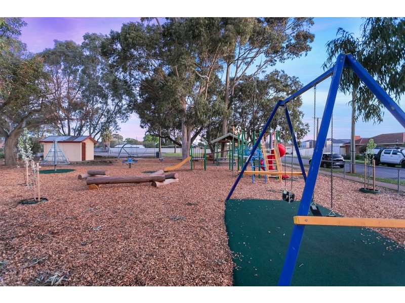 21d Barker Avenue, Findon SA 5023