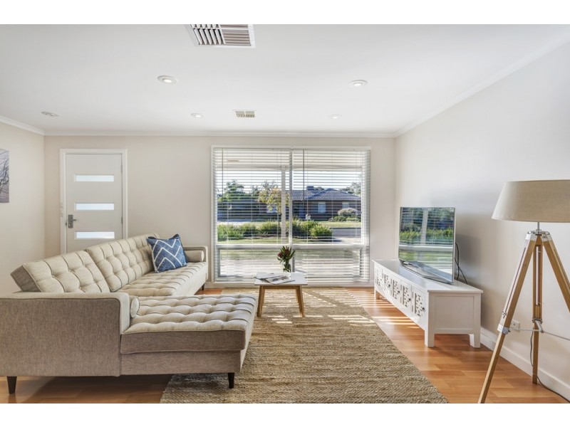 28 Liza Road, Happy Valley SA 5159