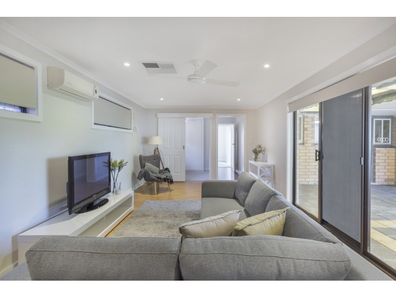 28 Liza Road, Happy Valley SA 5159