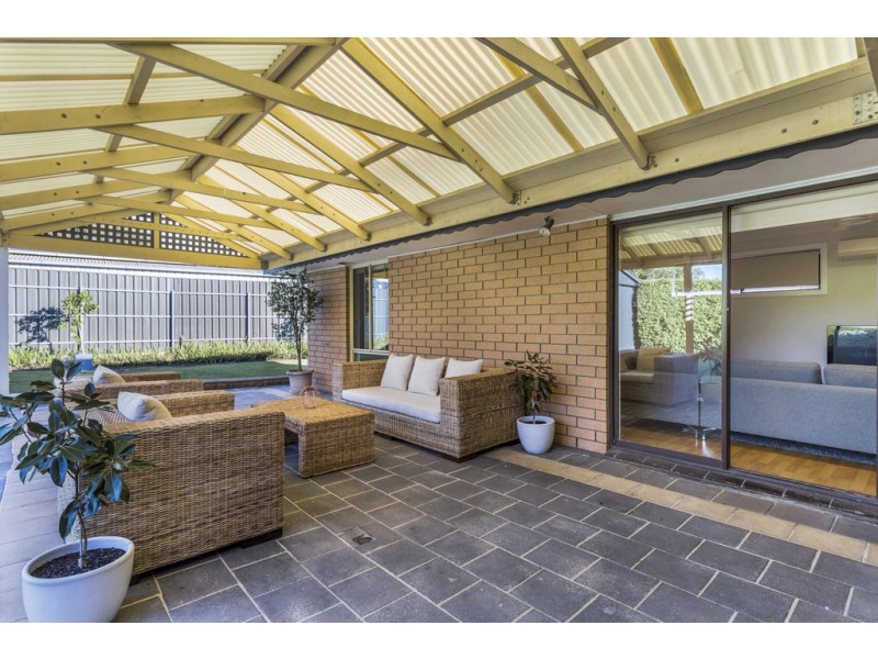 28 Liza Road, Happy Valley SA 5159