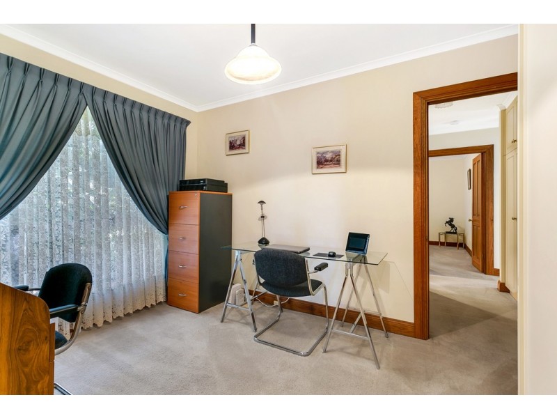 19 Antonia Circuit, Hallett Cove SA 5158