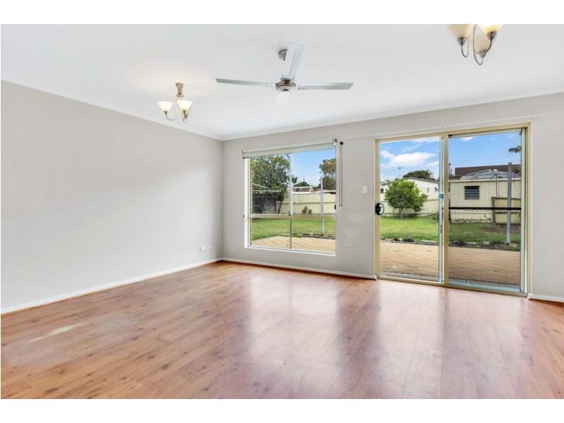 12 England Ave, Port Noarlunga SA 5167