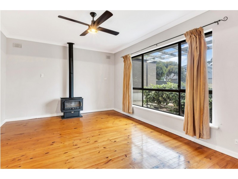 12 England Ave, Port Noarlunga SA 5167