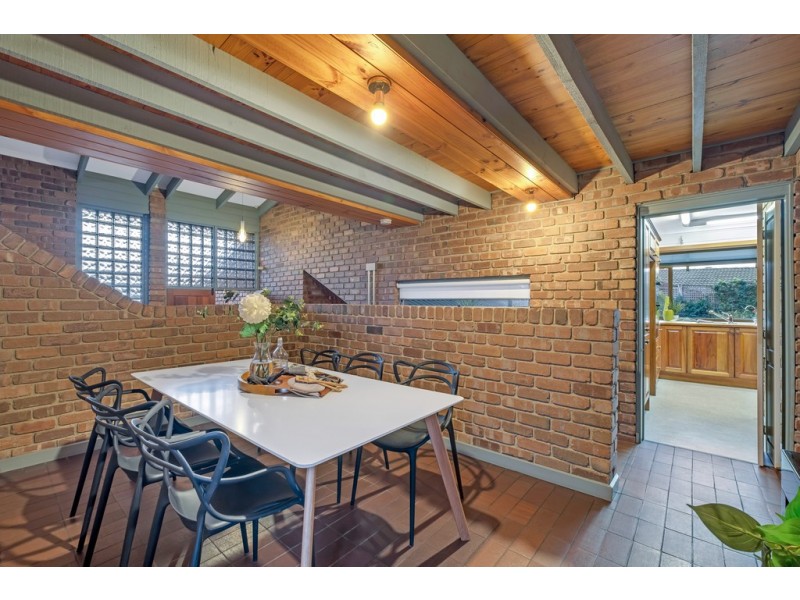 27 Tolcairn Crescent, Flagstaff Hill SA 5159