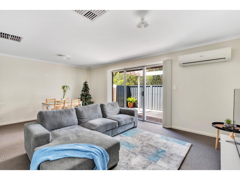 33 The Glenn, Morphett Vale SA 5162