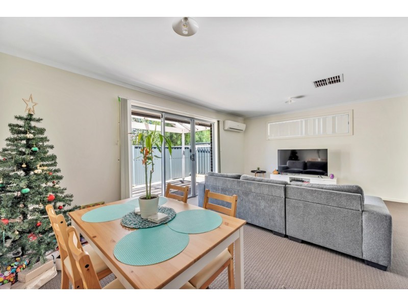 33 The Glenn, Morphett Vale SA 5162