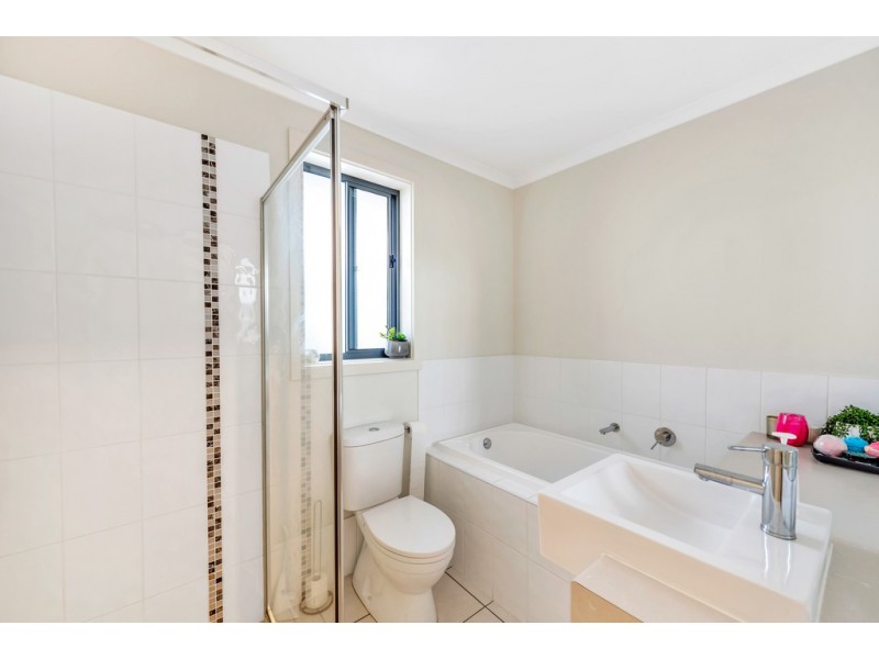 33 The Glenn, Morphett Vale SA 5162