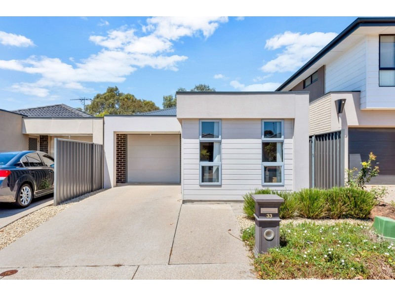 33 The Glenn, Morphett Vale SA 5162