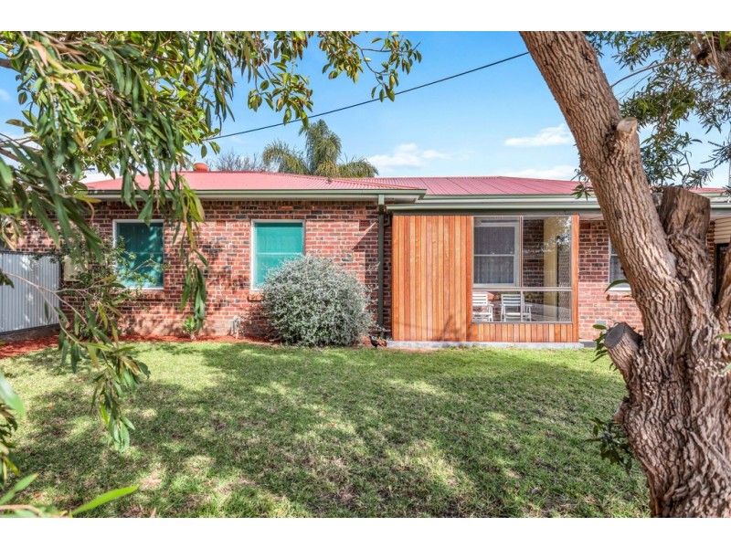 7 Lutana Crescent, Mitchell Park SA 5043