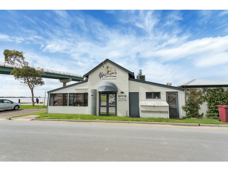 56 and 58 Edison Street, Hindmarsh Island SA 5214