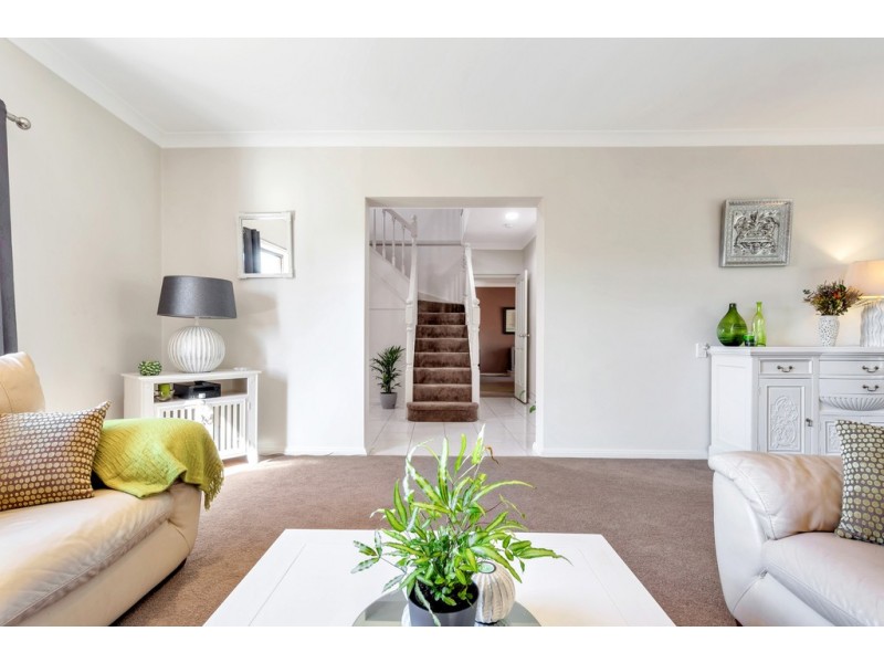 2 Cormorant Avenue, Flagstaff Hill SA 5159