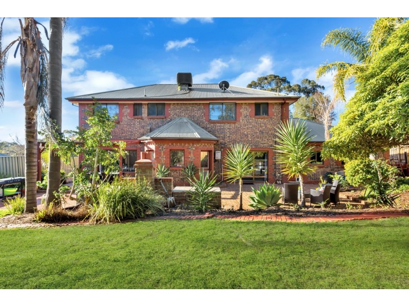 2 Cormorant Avenue, Flagstaff Hill SA 5159