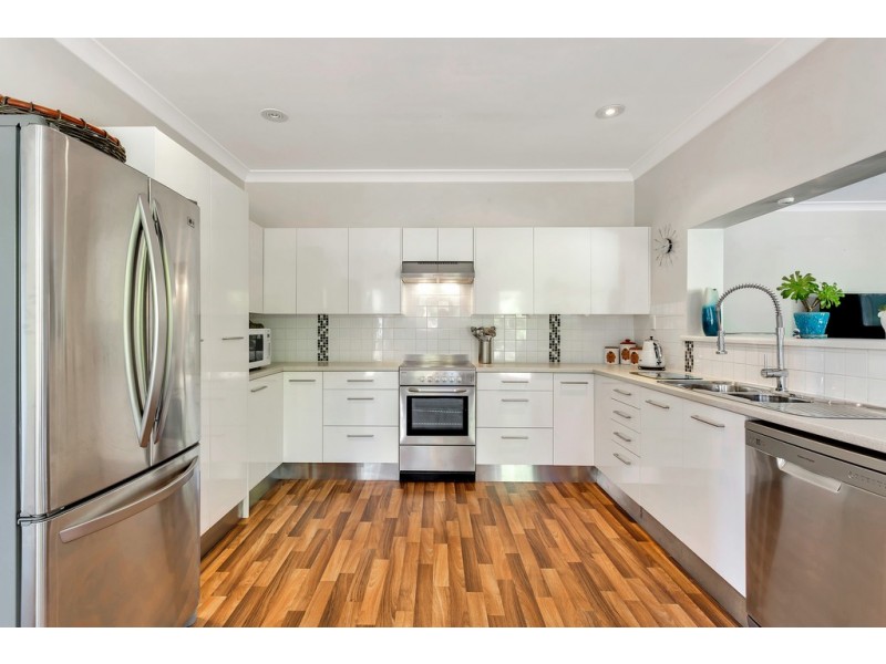 2 Cormorant Avenue, Flagstaff Hill SA 5159