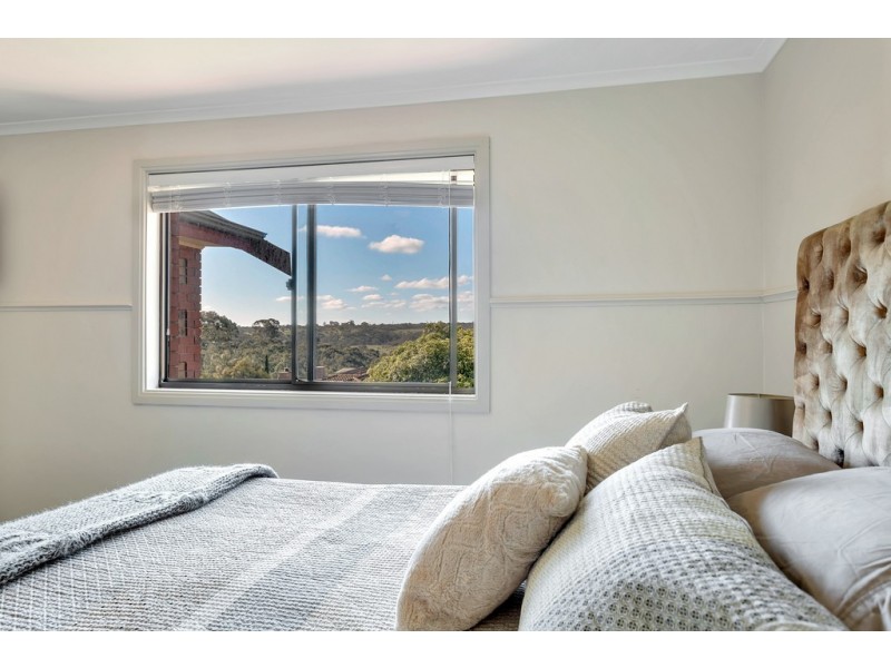 2 Cormorant Avenue, Flagstaff Hill SA 5159