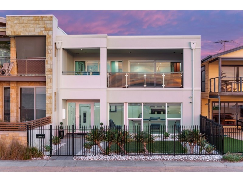 319 Esplanade, Moana SA 5169