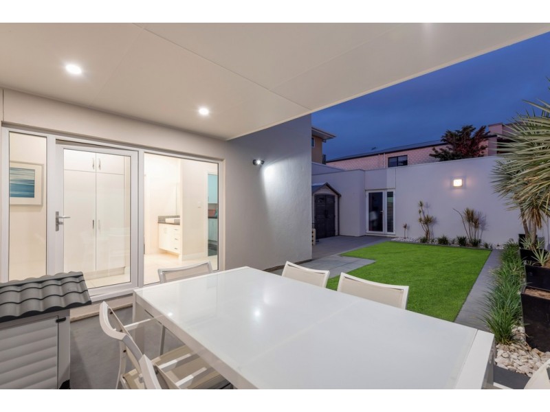 319 Esplanade, Moana SA 5169