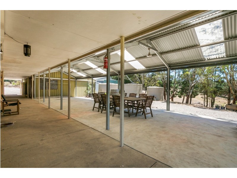 379 Louds Hill Road, Willunga South SA 5172