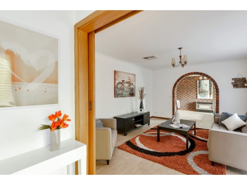 1 Glenburnie Street, Happy Valley SA 5159
