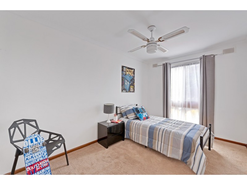 1 Glenburnie Street, Happy Valley SA 5159
