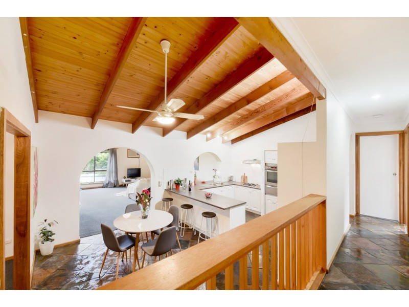 33 Winchley Way, Huntfield Heights SA 5163