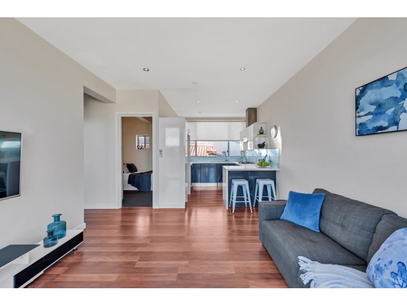 6/41 South Esplanade, Glenelg South SA 5045