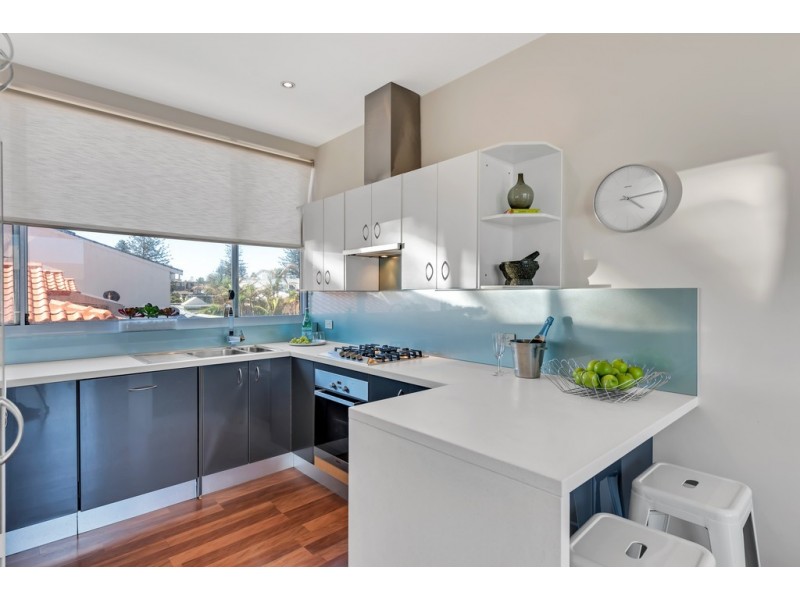 6/41 South Esplanade, Glenelg South SA 5045