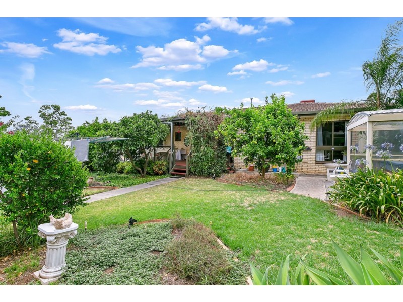 8 Mill Terrace, Eden Hills SA 5050