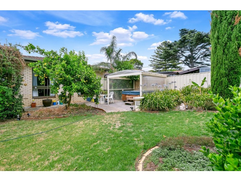 8 Mill Terrace, Eden Hills SA 5050
