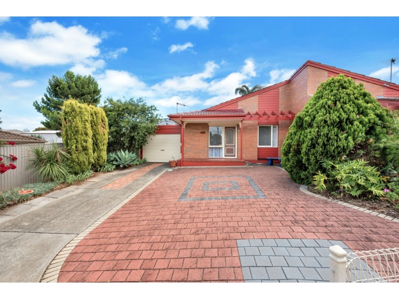 1/8 Gum Court, Morphett Vale SA 5162