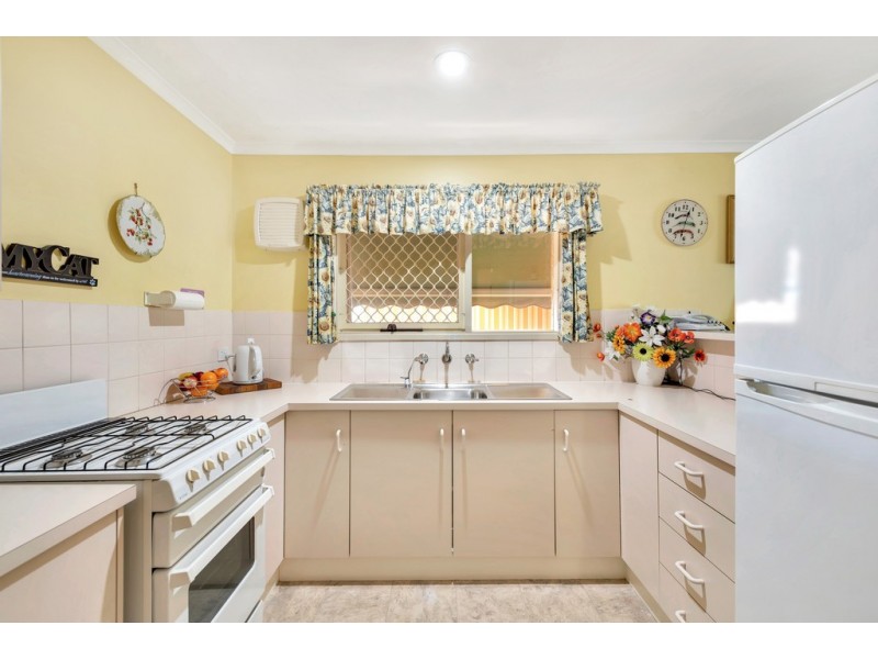 1/8 Gum Court, Morphett Vale SA 5162