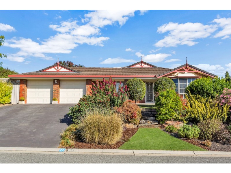 11 Partalunga Circuit, Woodcroft SA 5162