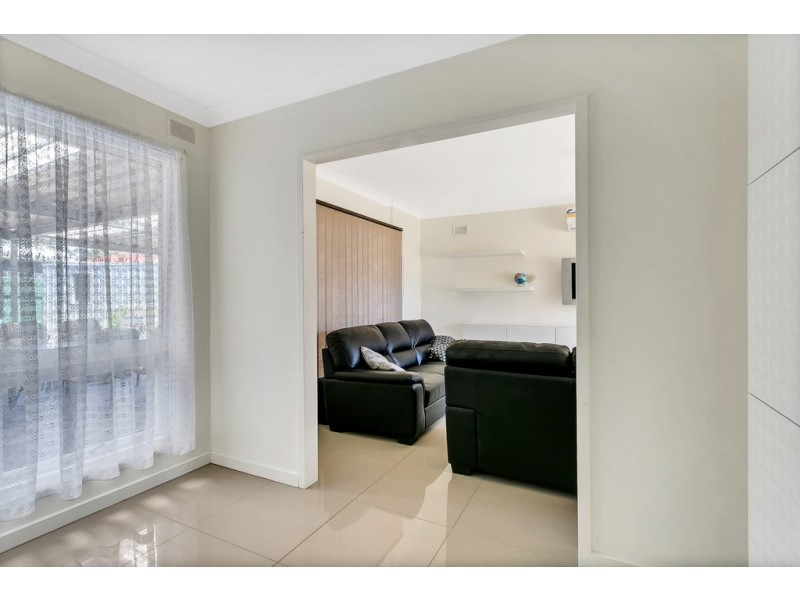 18 Randell Road, Morphett Vale SA 5162