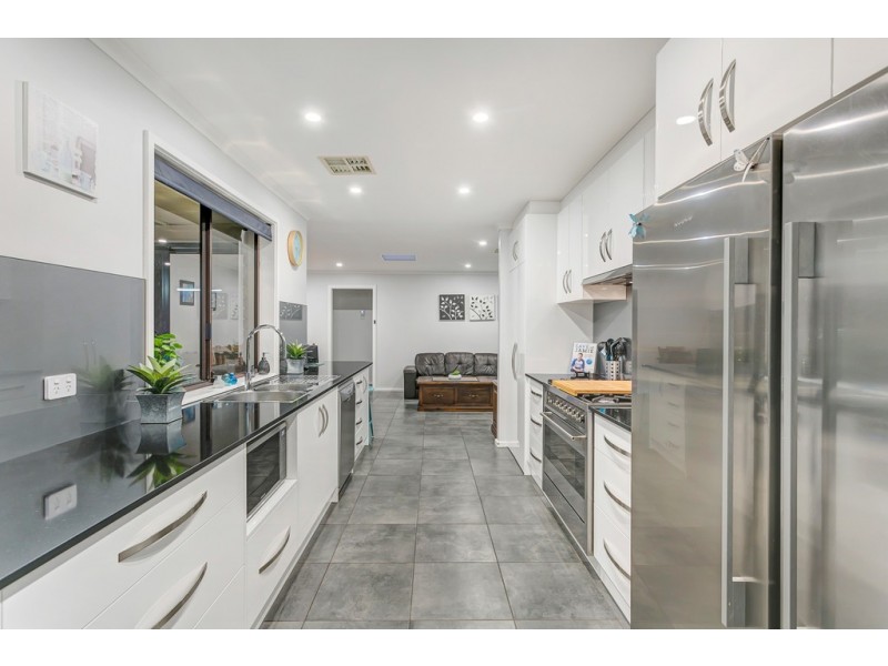 10 Aralia Court, Reynella SA 5161