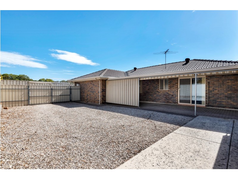 27 Jimmy Watson Drive, Woodcroft SA 5162