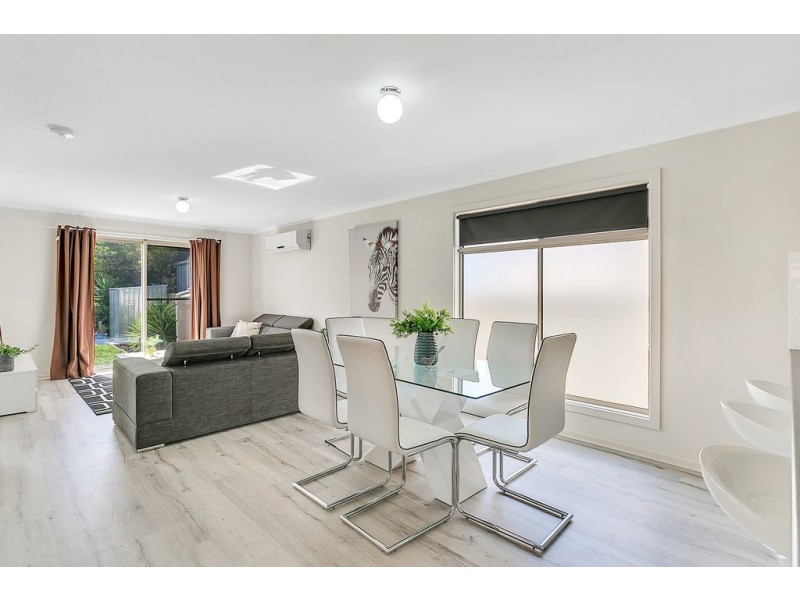 34 Sunningdale Drive, Christie Downs SA 5164