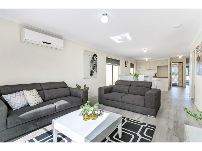 34 Sunningdale Drive, Christie Downs SA 5164